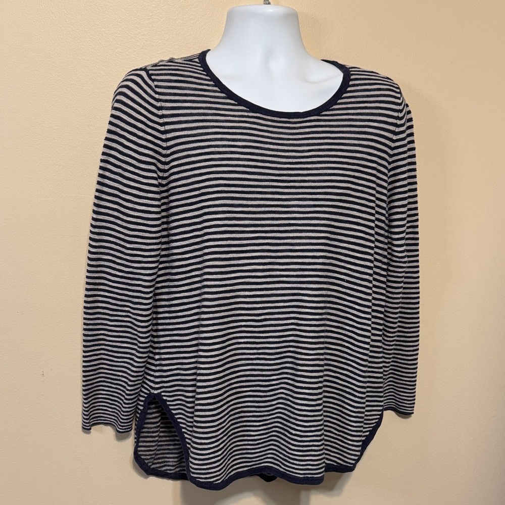 Eileen Fisher Navy and Gray Striped Organic Linen/Cotton Striped Sweater size L